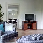 Im 1 Stock Bei Apartment